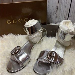 SOLD !! GUCCI Silver leather ankle strap kitten block heel